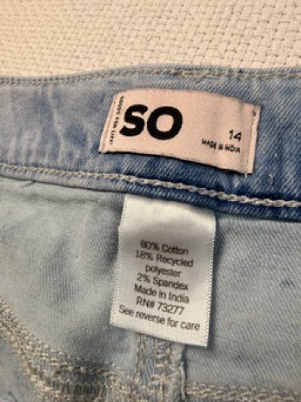 SO Juniors Size 14 Acid Wash Denim Shorts High Rise Rolled Cuff Stretch Blue - Picture 6 of 8